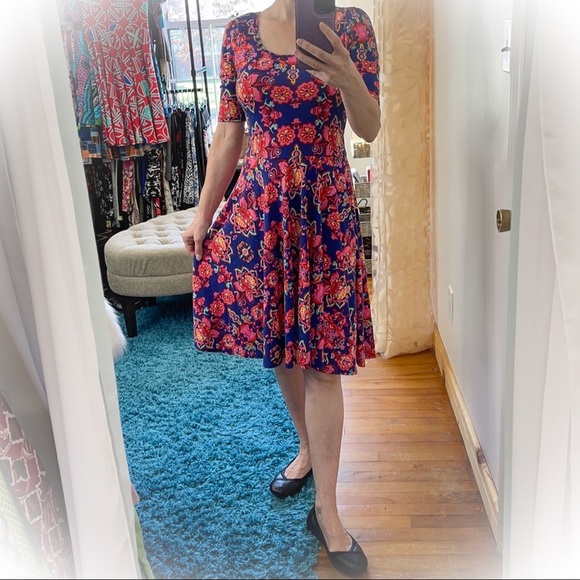 💕Beautiful Floral Lularoe Nicole Fit & Flare Dress💕 - Picture 2 of 13